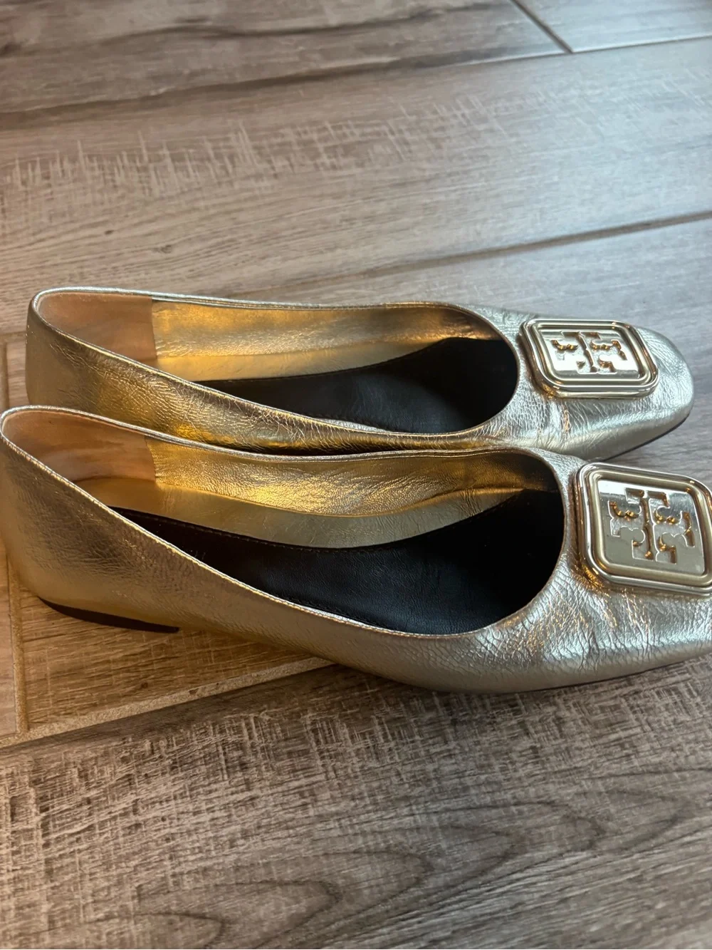 Tory Burch Georgia Metallic Gold Square-Toe Logo Ballet Flats size 8